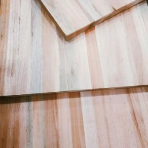 TABLERO EUCA PREMIUM S/N 1.20X3MT /30MM